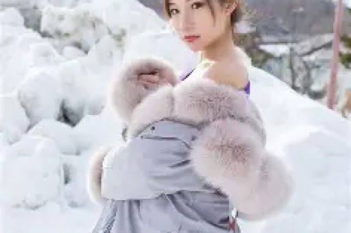 大瓜！曝某95后顶流女星自称是合作男演员的女友对方受不了死缠烂打拉黑了她
