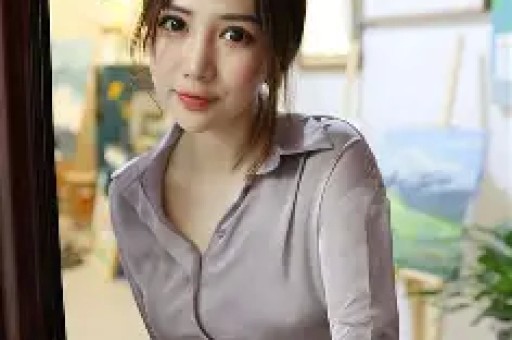 陈小春塌房？女星曝猛料：曾被陈小春夜店搭讪邀请她去房间喝酒